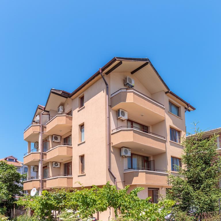 Guest House Ivanovi Черноморец Экстерьер фото